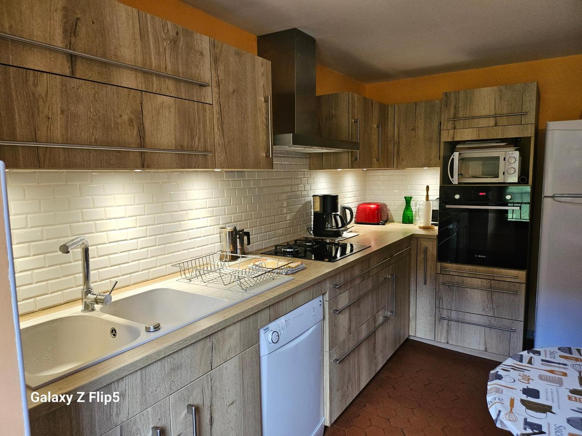La Grande Maison Dans La Prairie Caille 外观 照片
